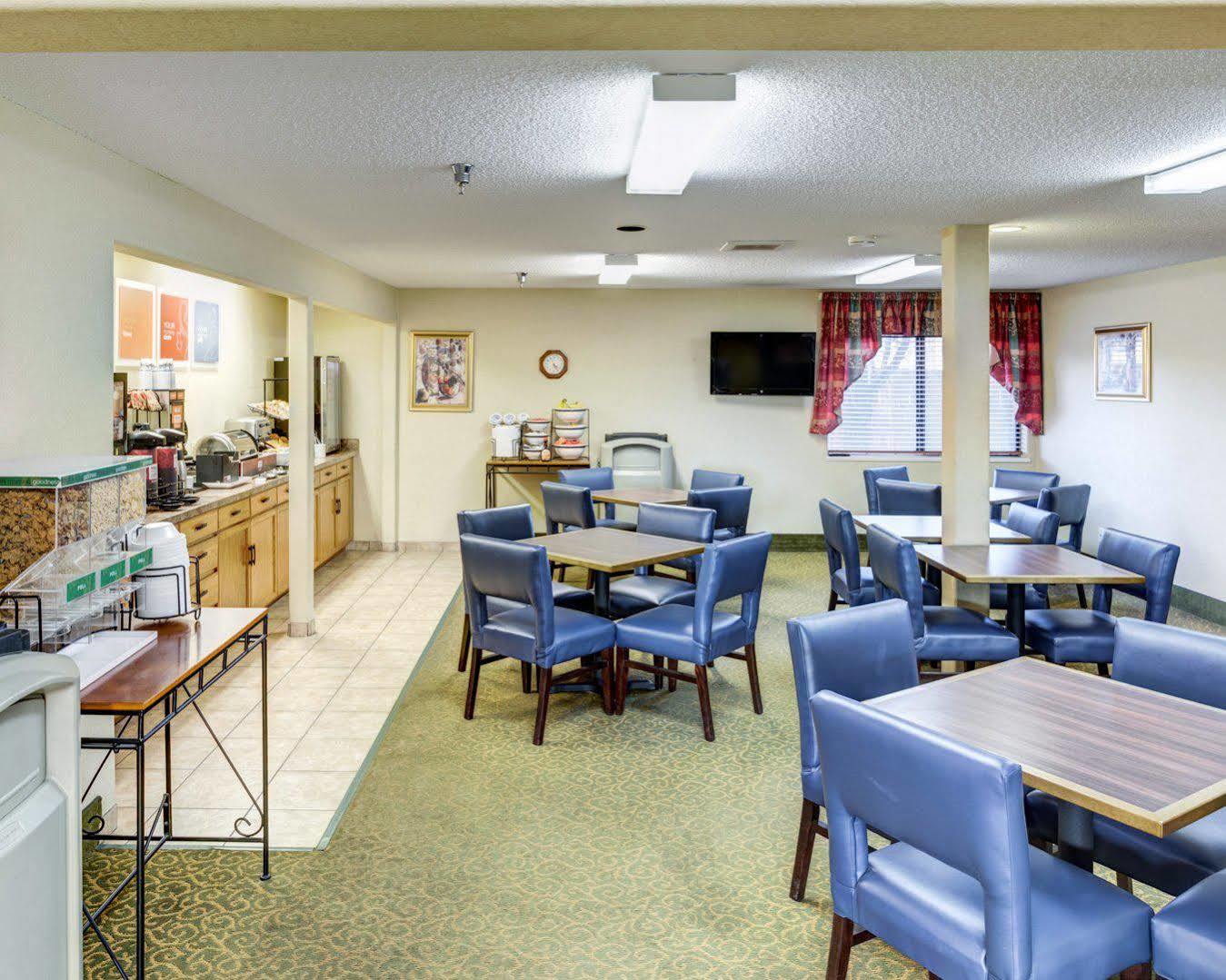 Comfort I-70 Inn